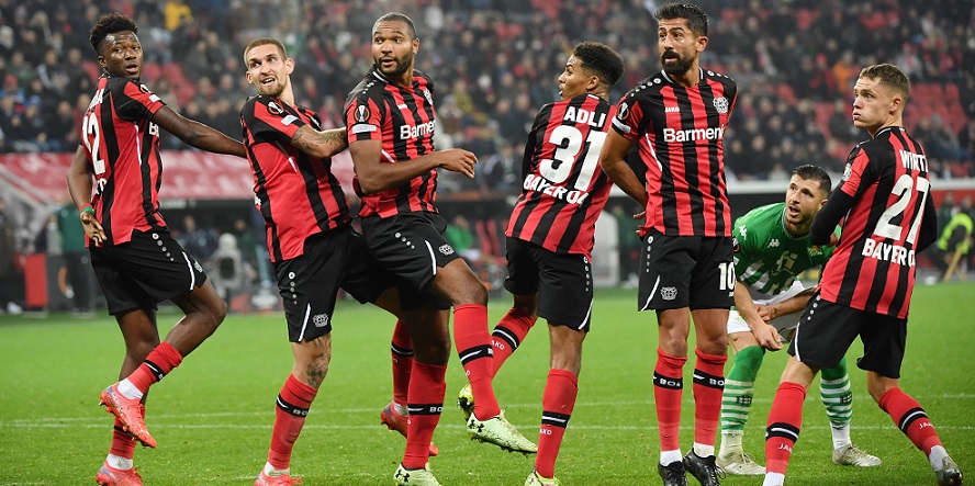 Alle Spieler von Bayer Leverkusen einsortiert: Wen kaufen, wen verkaufen?